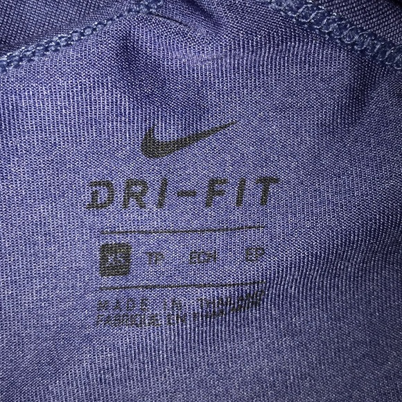 NIKE dry fit tank top - Picture 3 of 3
